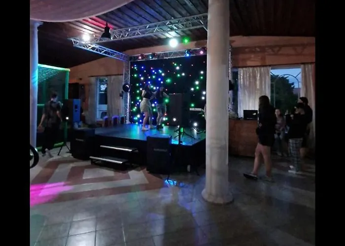 Osrodek Wypoczynkowy Отель Янтар